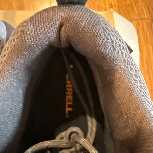 Merrill women hiking boots - Picture 4 of 6